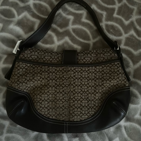 Coach Bag - Picture 2 of 3
